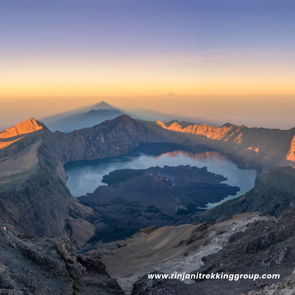 rinjani berapa mdpl